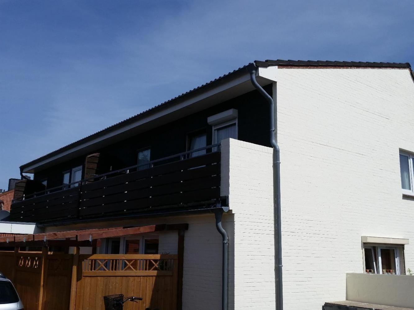 Haus-Karin-Ferienwohnung-2 比苏姆 外观 照片